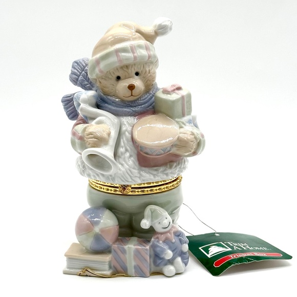 Large Teddy Bear & Toys Trinket Box Christmas Trim A Home K-Mart Vintage - Picture 1 of 14